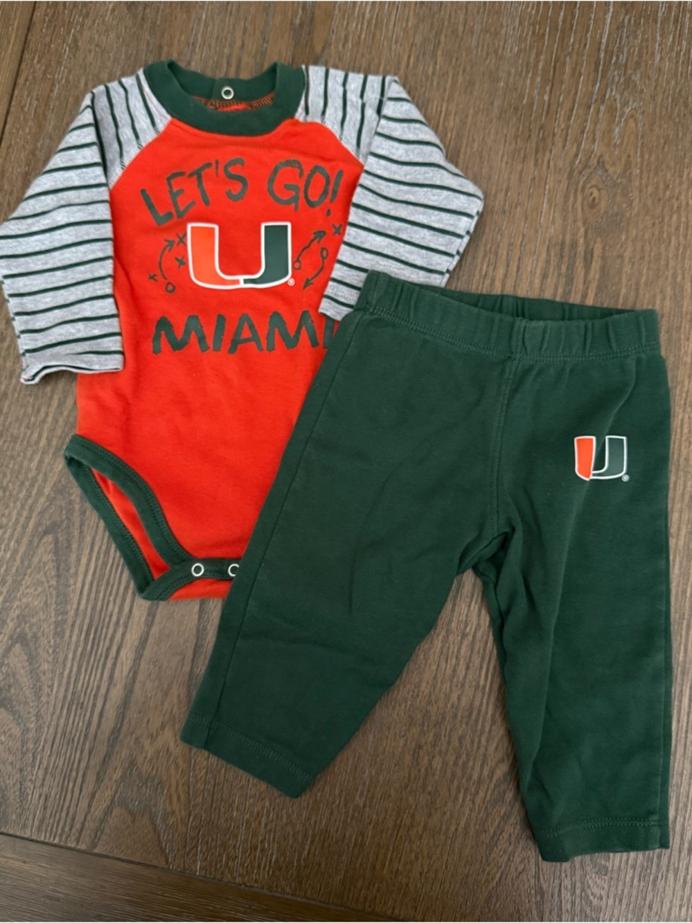 EUC Gen2 Miami Hurricanes Long Sleeve onesie and long pants 3-6 months